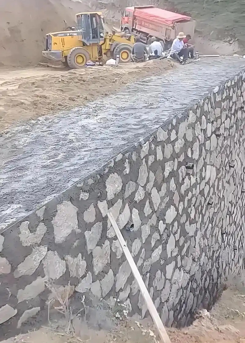 荷泽边坡加固